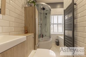 bathroom- click for photo gallery
